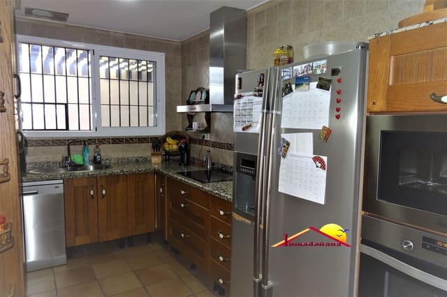 4 camera da letto Casa in vendita in Almonte - 190.000 € (Rif: 7931743)