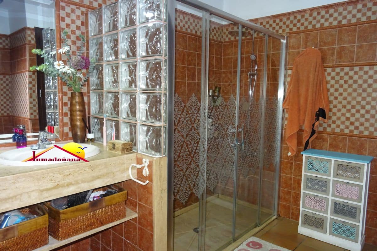 Casa de 4 habitaciones en Almonte en venta - 190.000 € (Ref: 7931743)