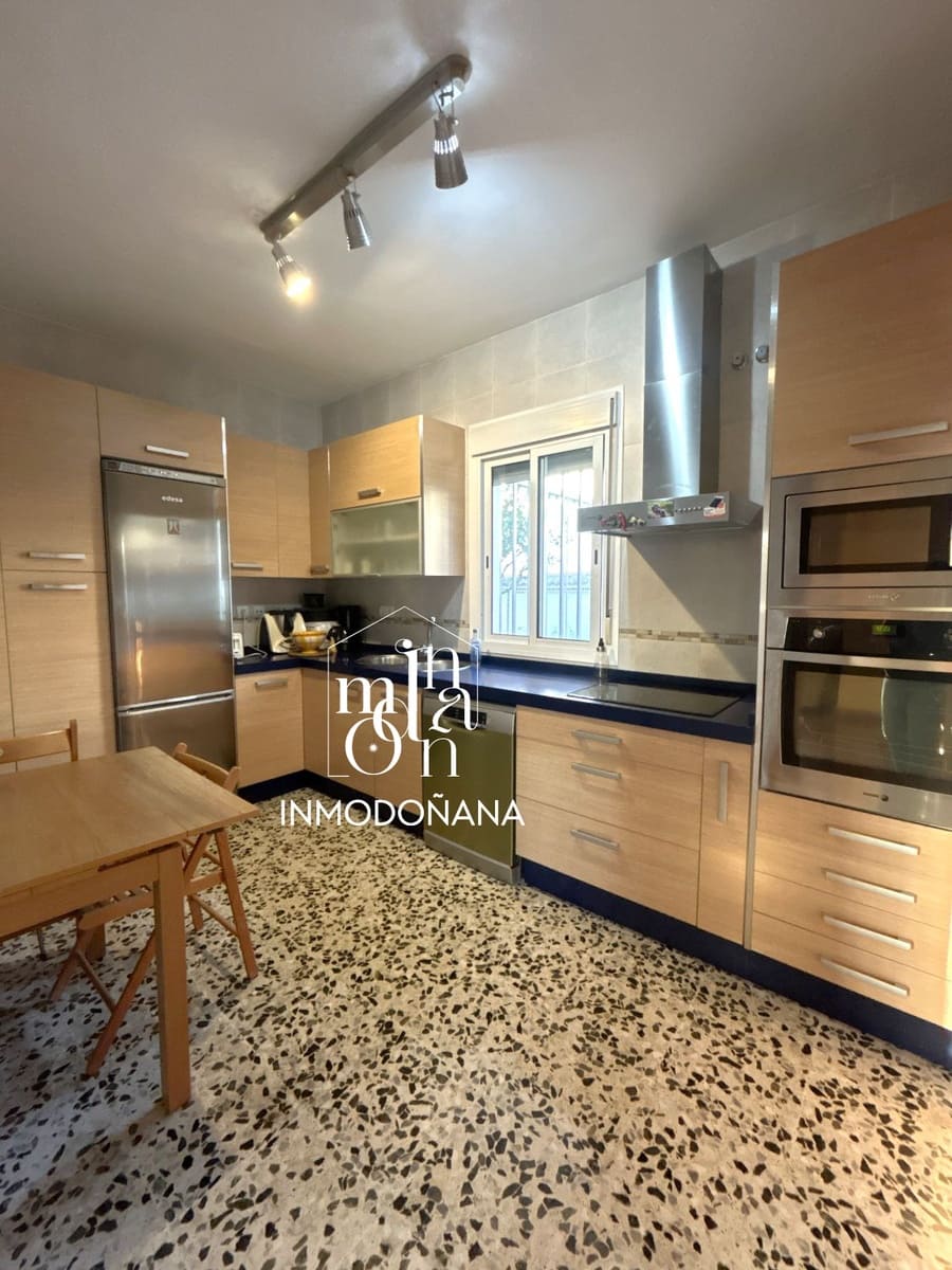 4 sovrum Villa till salu i Matalascanas - 395 000 € (Ref: 7931760)