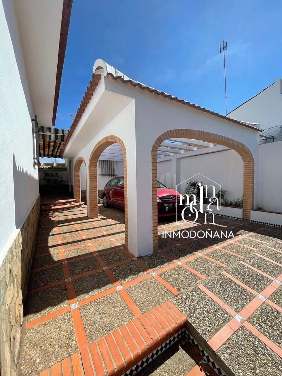 4 sovrum Villa till salu i Matalascanas - 395 000 € (Ref: 7931760)