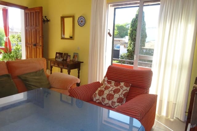 5 chambre Villa/Maison à vendre à Matalascañas, Almonte avec garage - 420 000 € (Ref: 7931761)