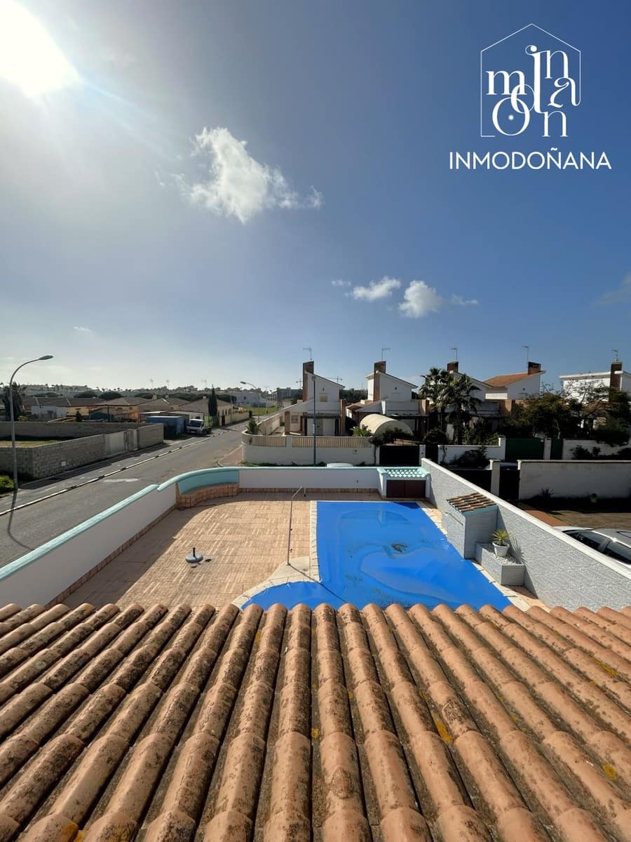 4 soveværelse Villa til salg i Matalascanas - € 350.000 (Ref: 7931780)