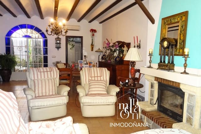 4 bedroom Townhouse for sale in Almonte - € 300,000 (Ref: 7931785)