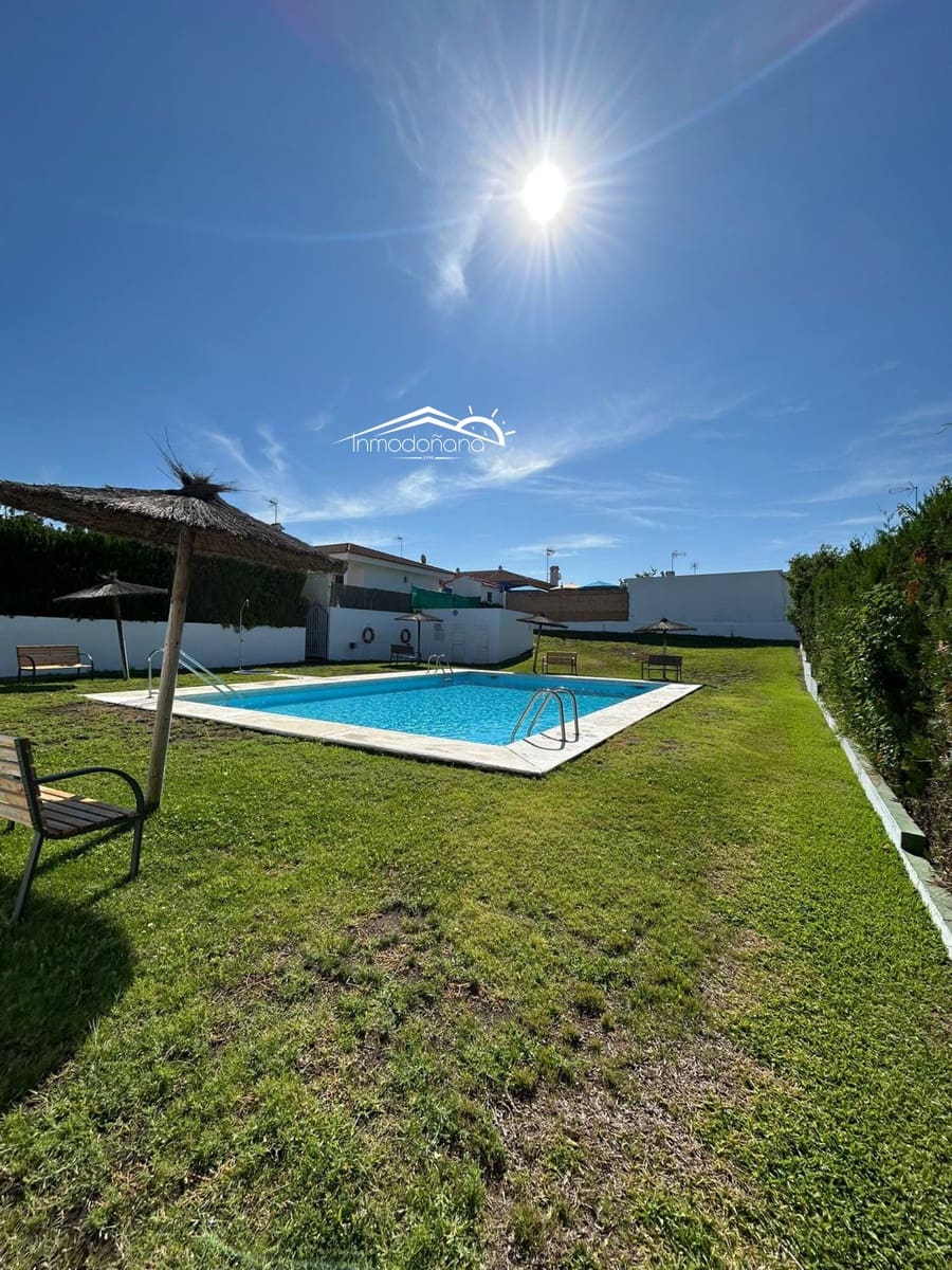 2 soveværelse Semi-Rækkehus til salg i Matalascanas - € 220.000 (Ref: 9622792)