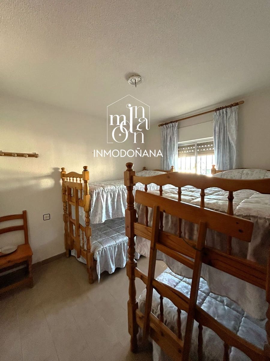 2 bedroom Semi-detached Villa for sale in Matalascanas - € 220,000 (Ref: 9622792)