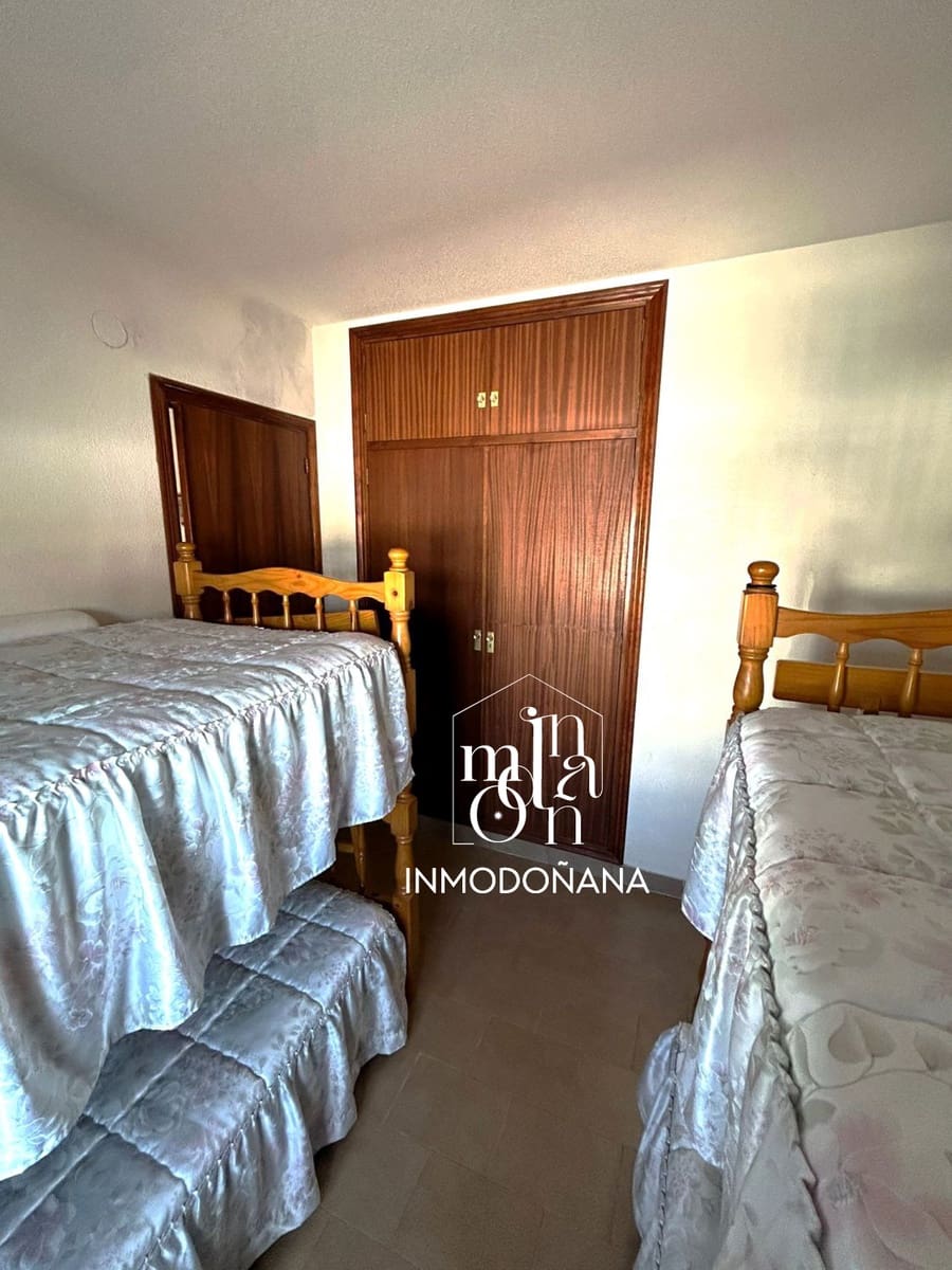 2 bedroom Semi-detached Villa for sale in Matalascanas - € 220,000 (Ref: 9622792)