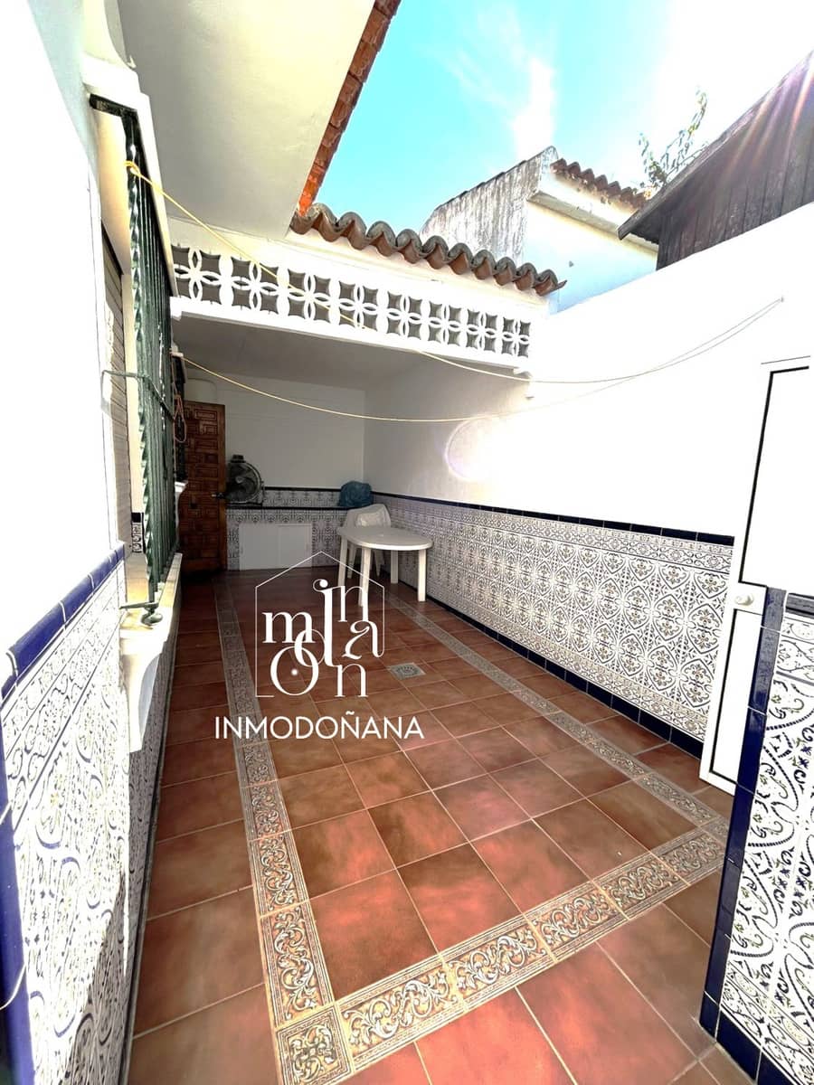 2 bedroom Semi-detached Villa for sale in Matalascanas - € 220,000 (Ref: 9622792)