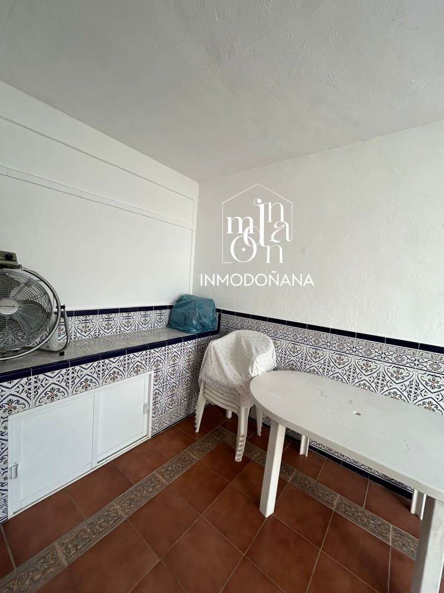 2 bedroom Semi-detached Villa for sale in Matalascanas - € 220,000 (Ref: 9622792)