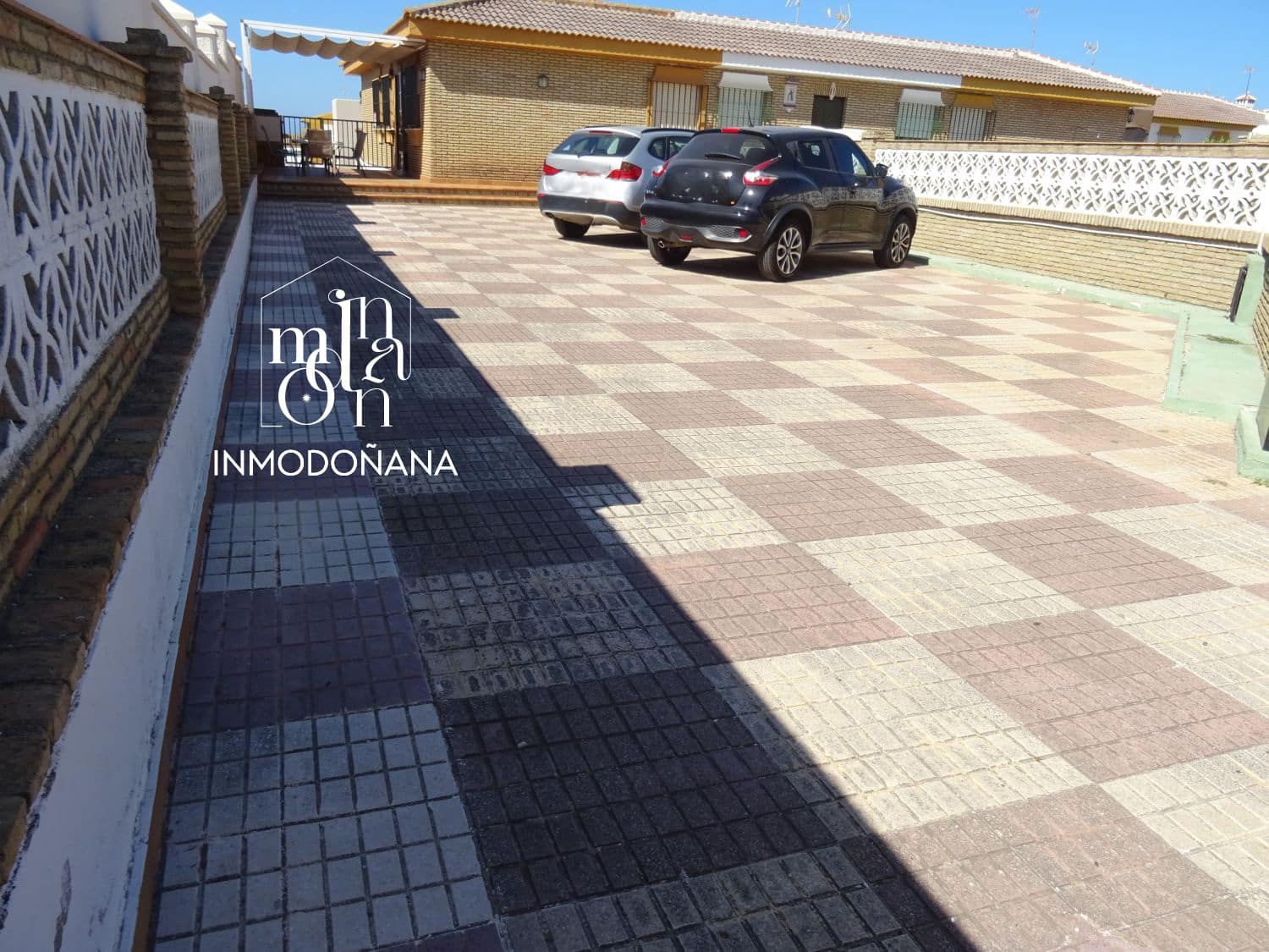 5 soveværelse Semi-Rækkehus til salg i Matalascanas - € 373.000 (Ref: 9622793)