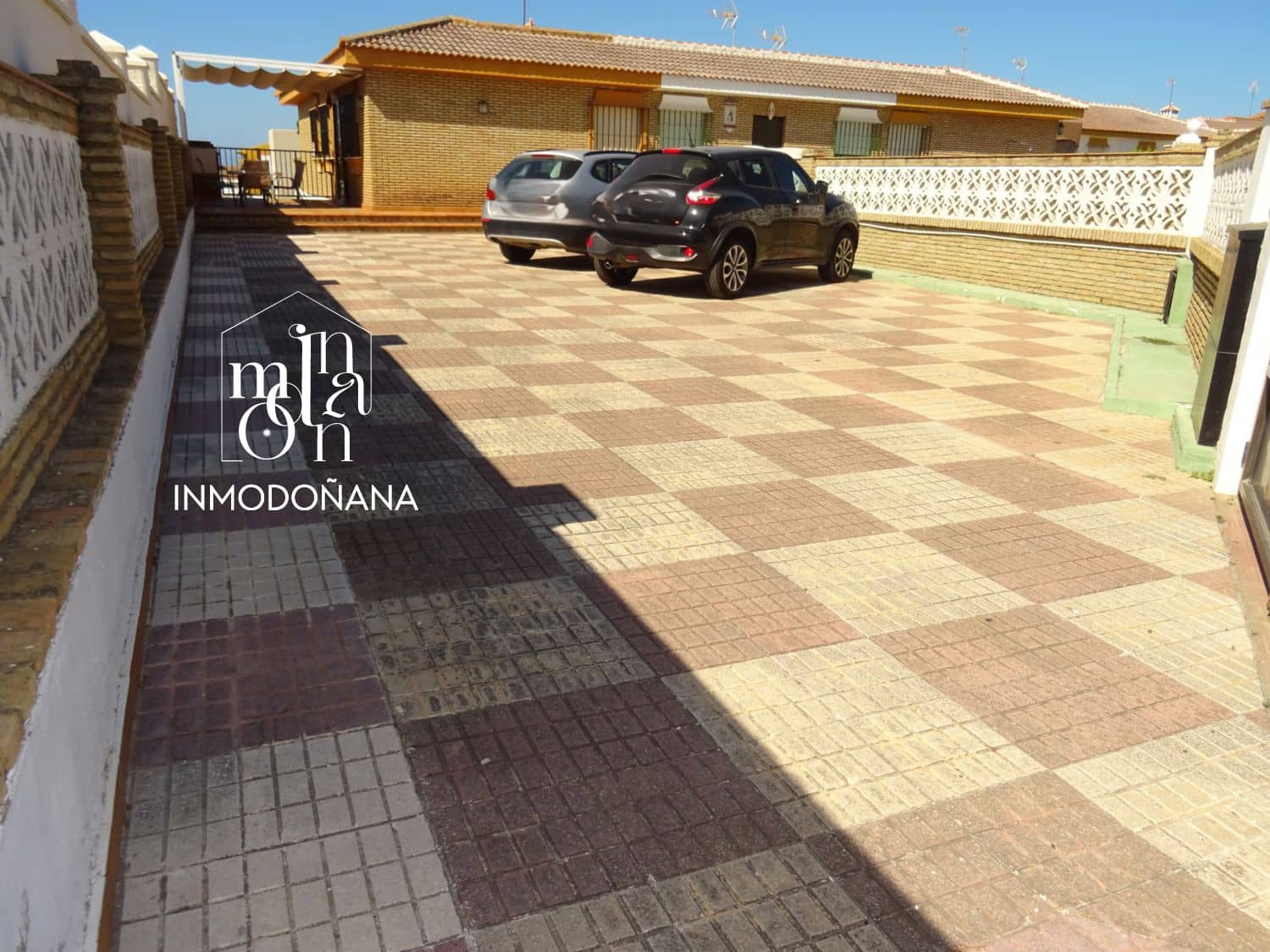 5 soveværelse Semi-Rækkehus til salg i Matalascanas - € 373.000 (Ref: 9622793)