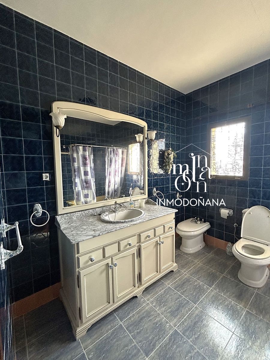 7 soveværelse Villa til salg i Matalascanas - € 525.000 (Ref: 9622798)