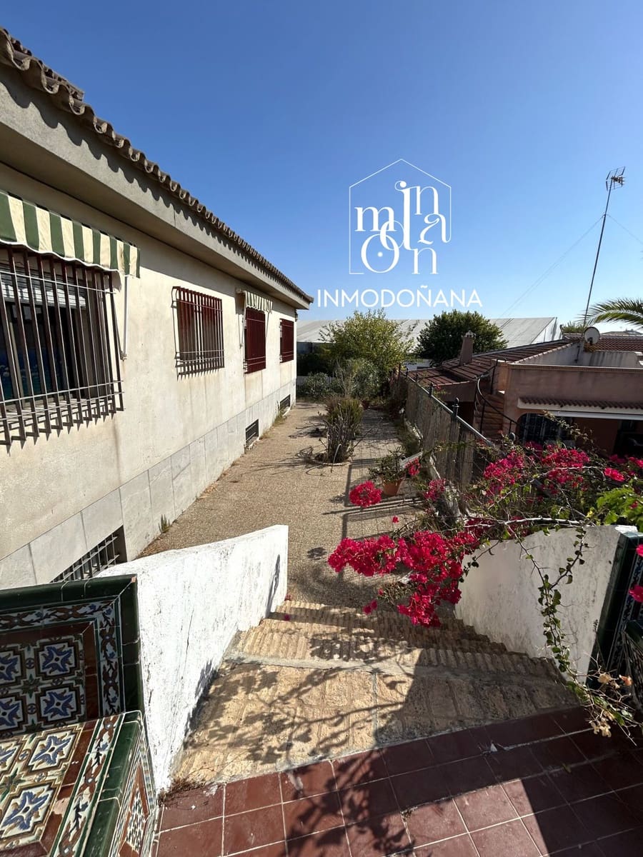 7 soveværelse Villa til salg i Matalascanas - € 525.000 (Ref: 9622798)