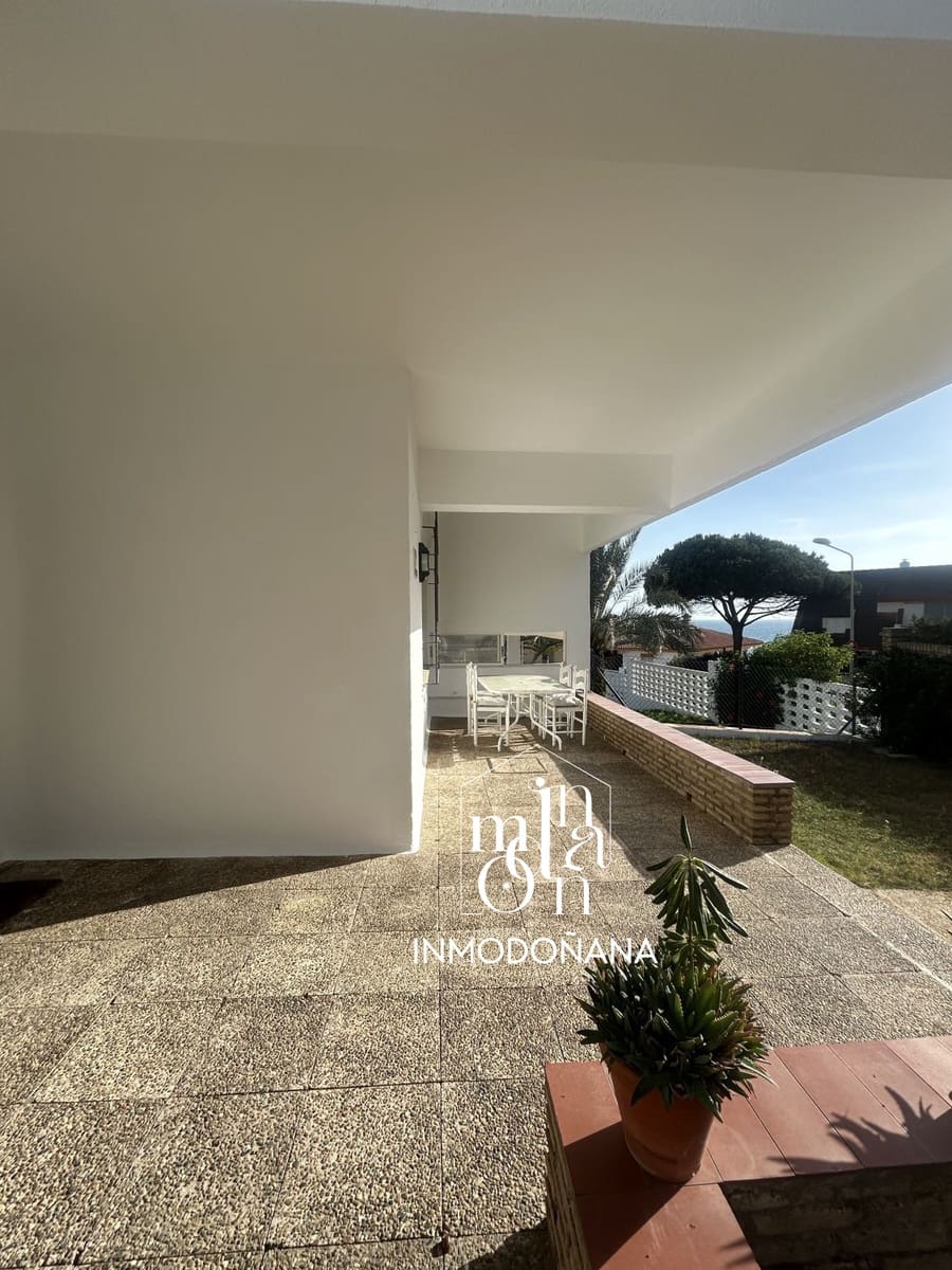 5 soveværelse Semi-Rækkehus til salg i Matalascanas - € 350.000 (Ref: 9622799)