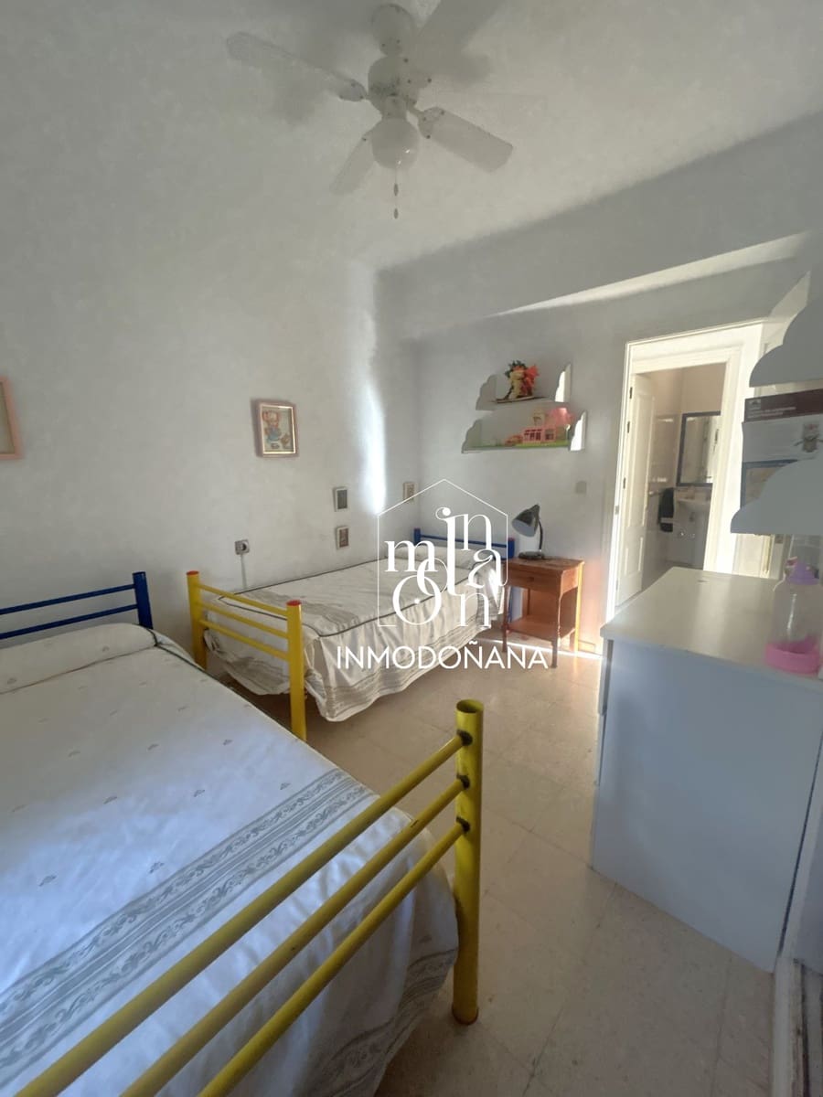 5 soveværelse Semi-Rækkehus til salg i Matalascanas - € 350.000 (Ref: 9622799)