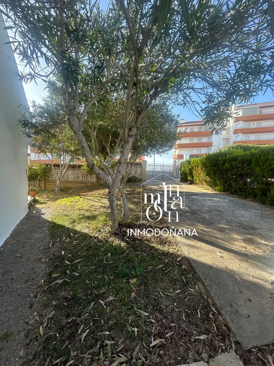 5 soveværelse Semi-Rækkehus til salg i Matalascanas - € 350.000 (Ref: 9622799)