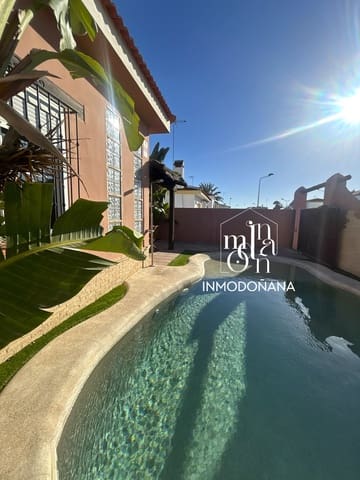 4 sovrum Semi-fristående Villa till salu i Matalascañas, Almonte - 396 000 € (Ref: 9622800)