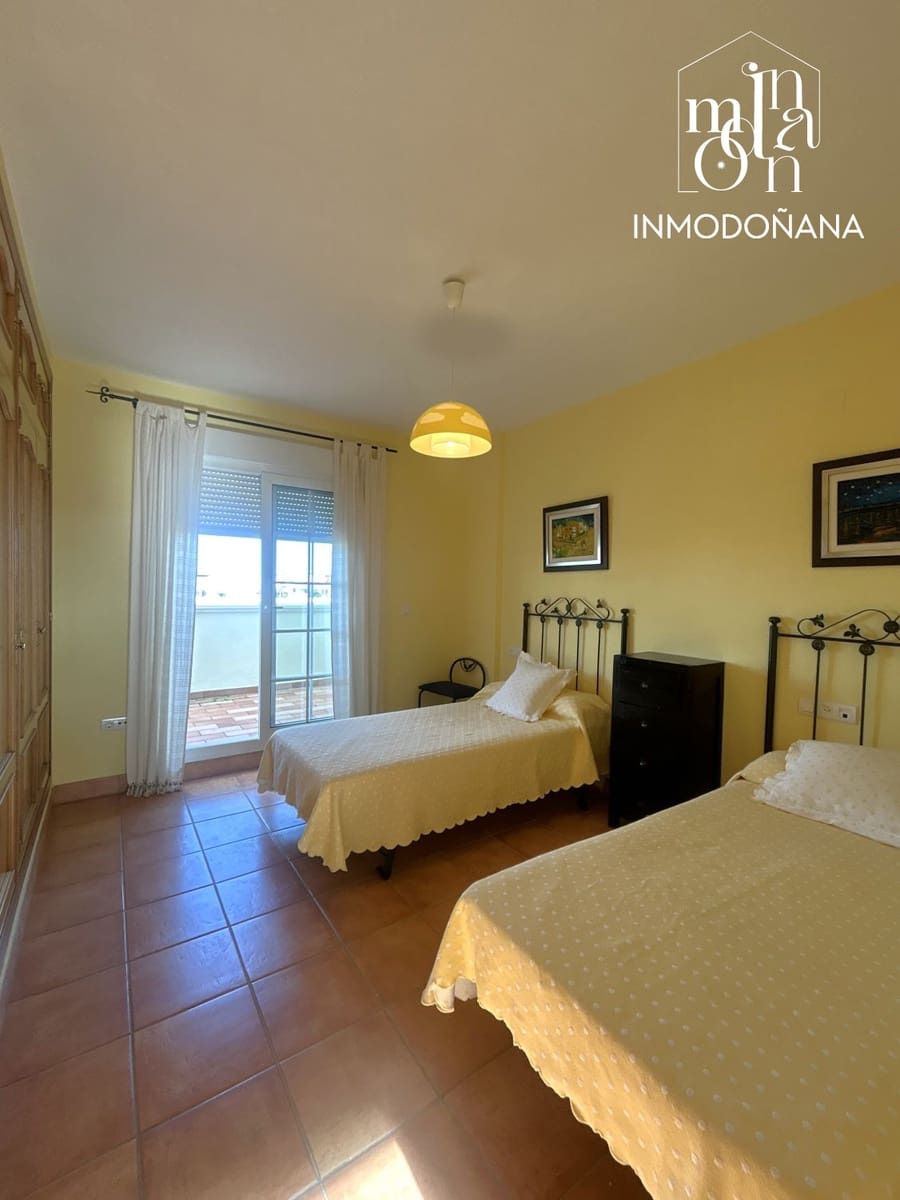 5 soveværelse Rækkehus til salg i Matalascanas - € 375.000 (Ref: 9622803)