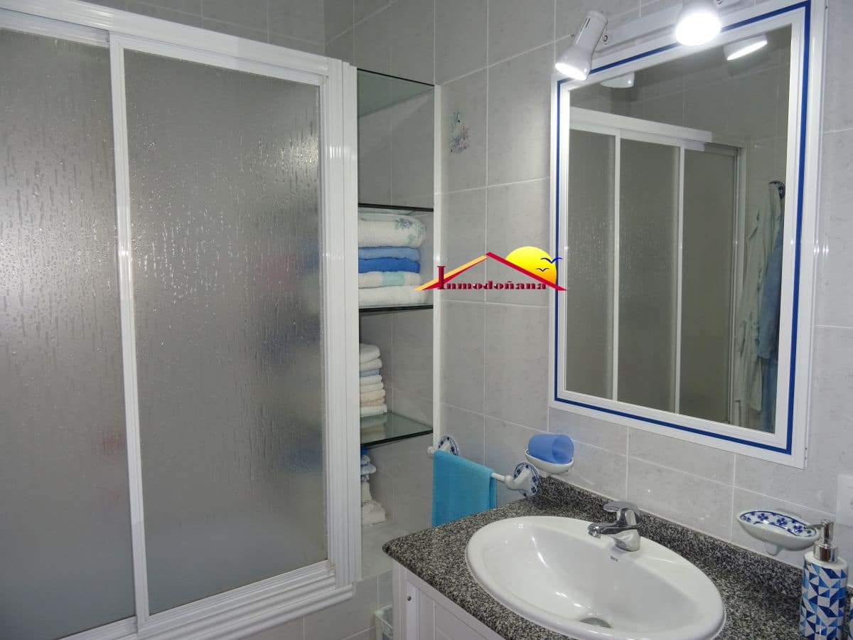 11 soveværelse Semi-Rækkehus til salg i Matalascanas med garage - € 425.000 (Ref: 9622807)