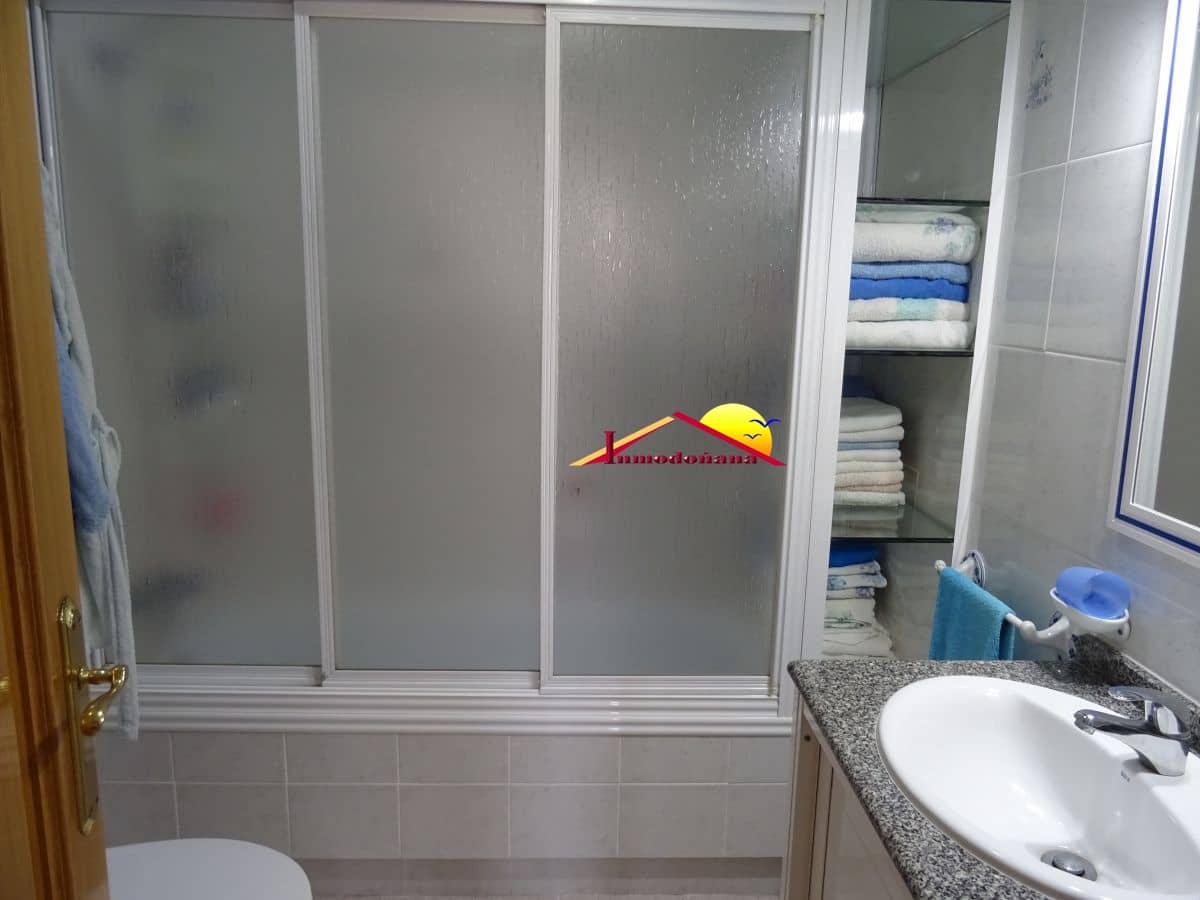 11 soveværelse Semi-Rækkehus til salg i Matalascanas med garage - € 425.000 (Ref: 9622807)