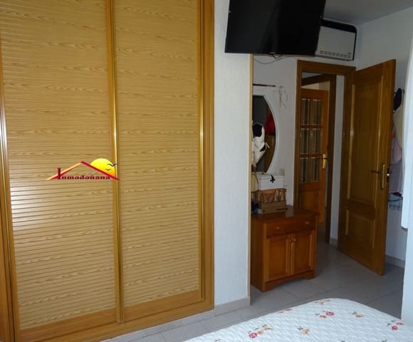 11 soveværelse Semi-Rækkehus til salg i Matalascañas, Almonte med garage - € 425.000 (Ref: 9622807)