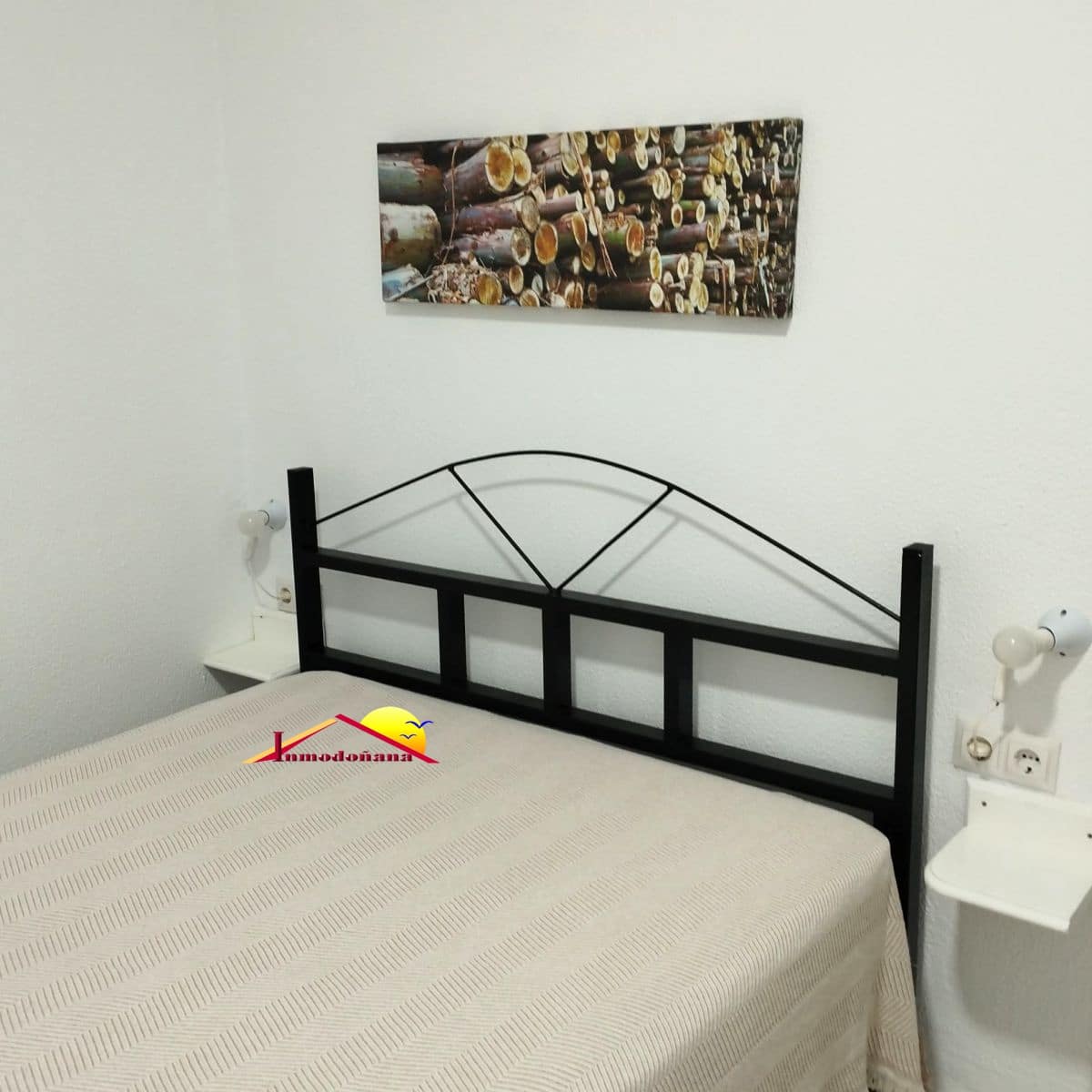 11 soveværelse Semi-Rækkehus til salg i Matalascanas med garage - € 425.000 (Ref: 9622807)