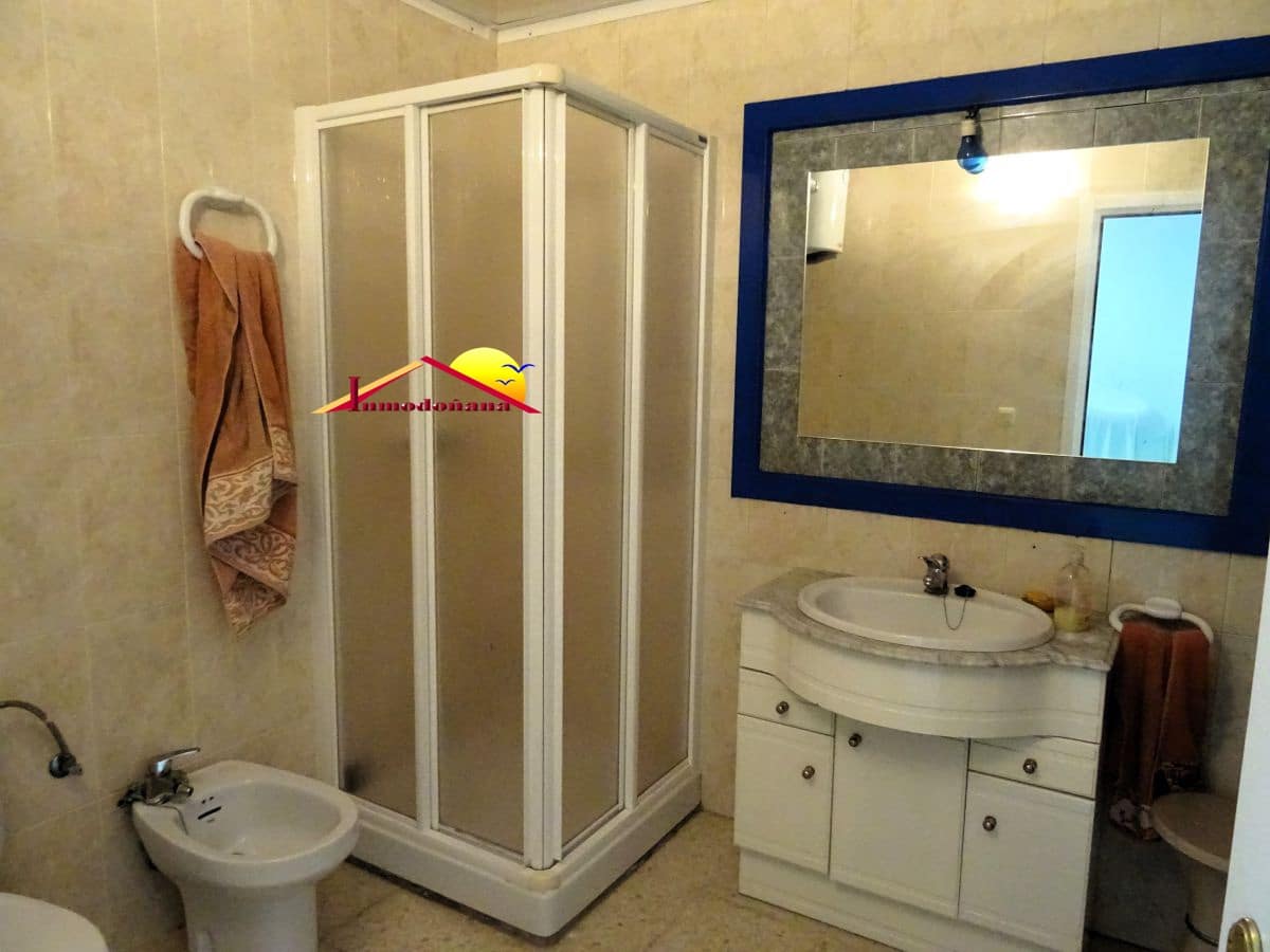 11 soveværelse Semi-Rækkehus til salg i Matalascanas med garage - € 425.000 (Ref: 9622807)