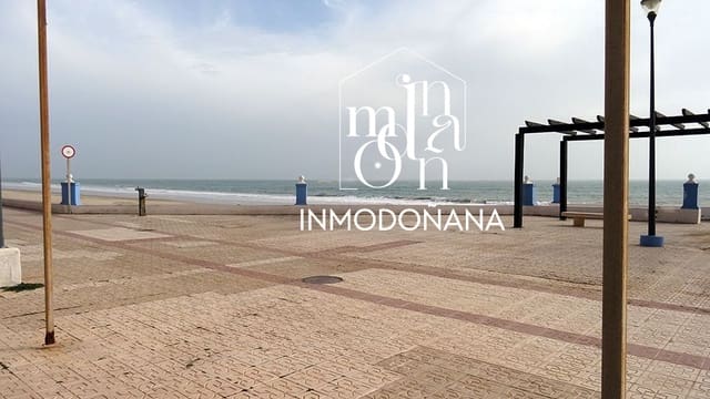 Kommersiell til salgs i Matalascañas, Almonte - € 300 000 (Ref: 9622808)