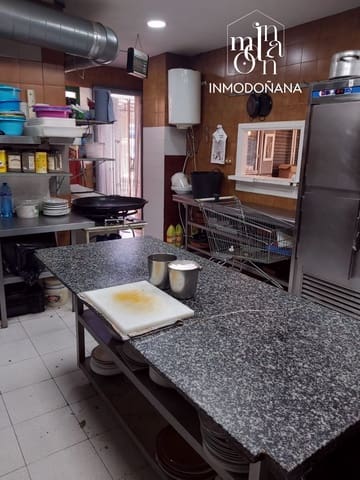 Kommersiell til salgs i Matalascañas, Almonte - € 350 000 (Ref: 9622814)