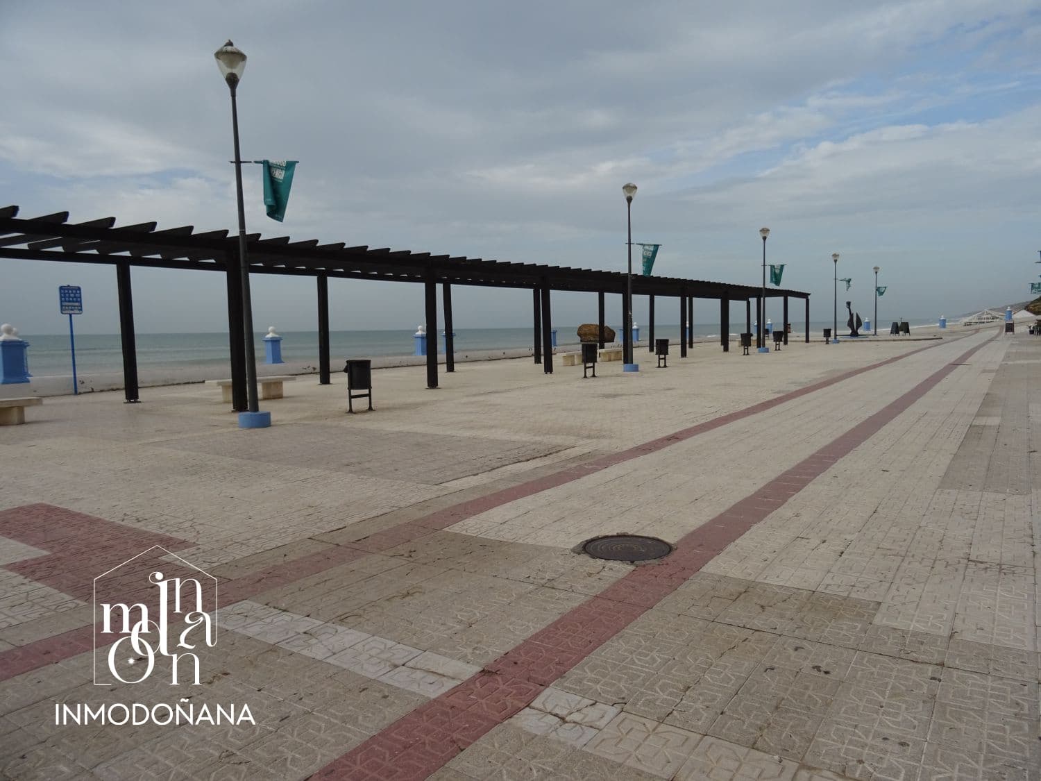 Komercyjne na sprzedaż w Matalascanas - 350 000 € (Ref: 9622814)