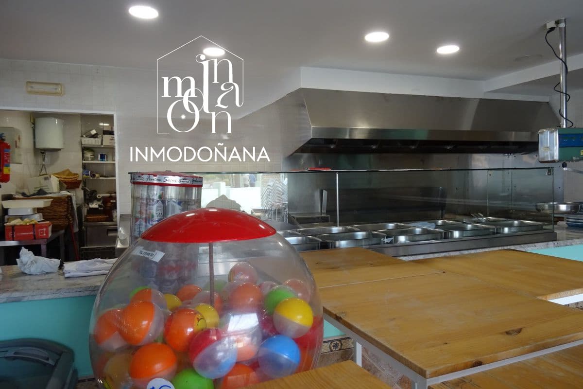 Commercial for rent in Matalascanas - € 20,000 (Ref: 9622819)