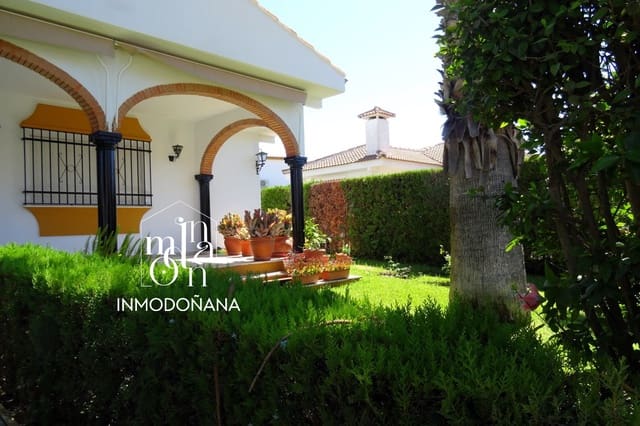 5 sovrum Villa till salu i Matalascañas, Almonte - 384 000 € (Ref: 9622820)