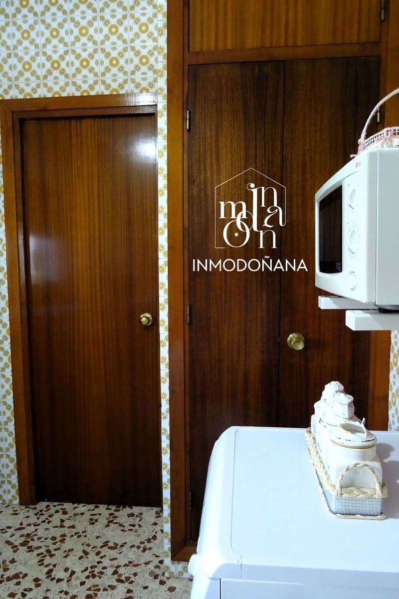 5 soveværelse Villa til salg i Matalascanas - € 384.000 (Ref: 9622820)