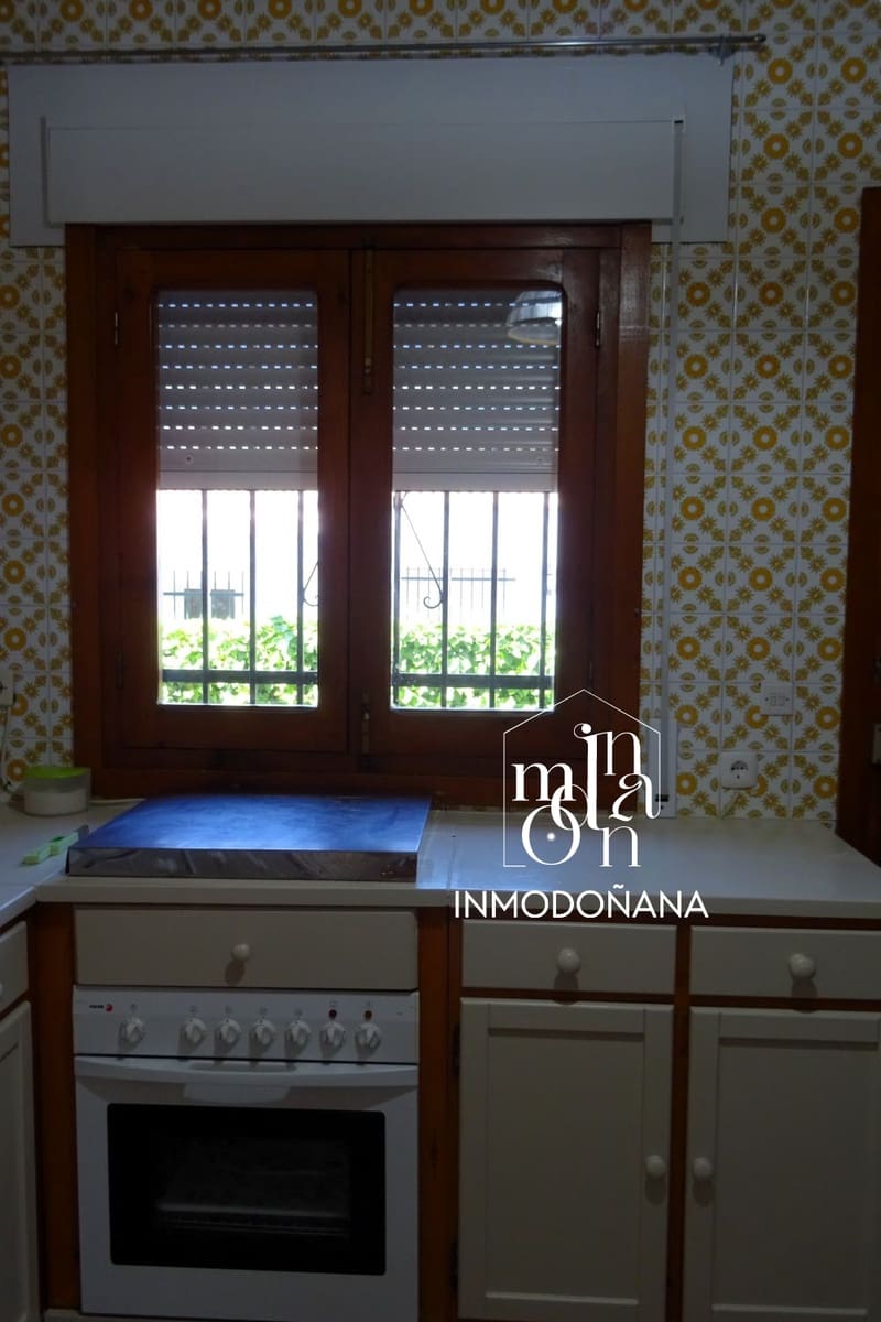 5 soveværelse Villa til salg i Matalascanas - € 384.000 (Ref: 9622820)