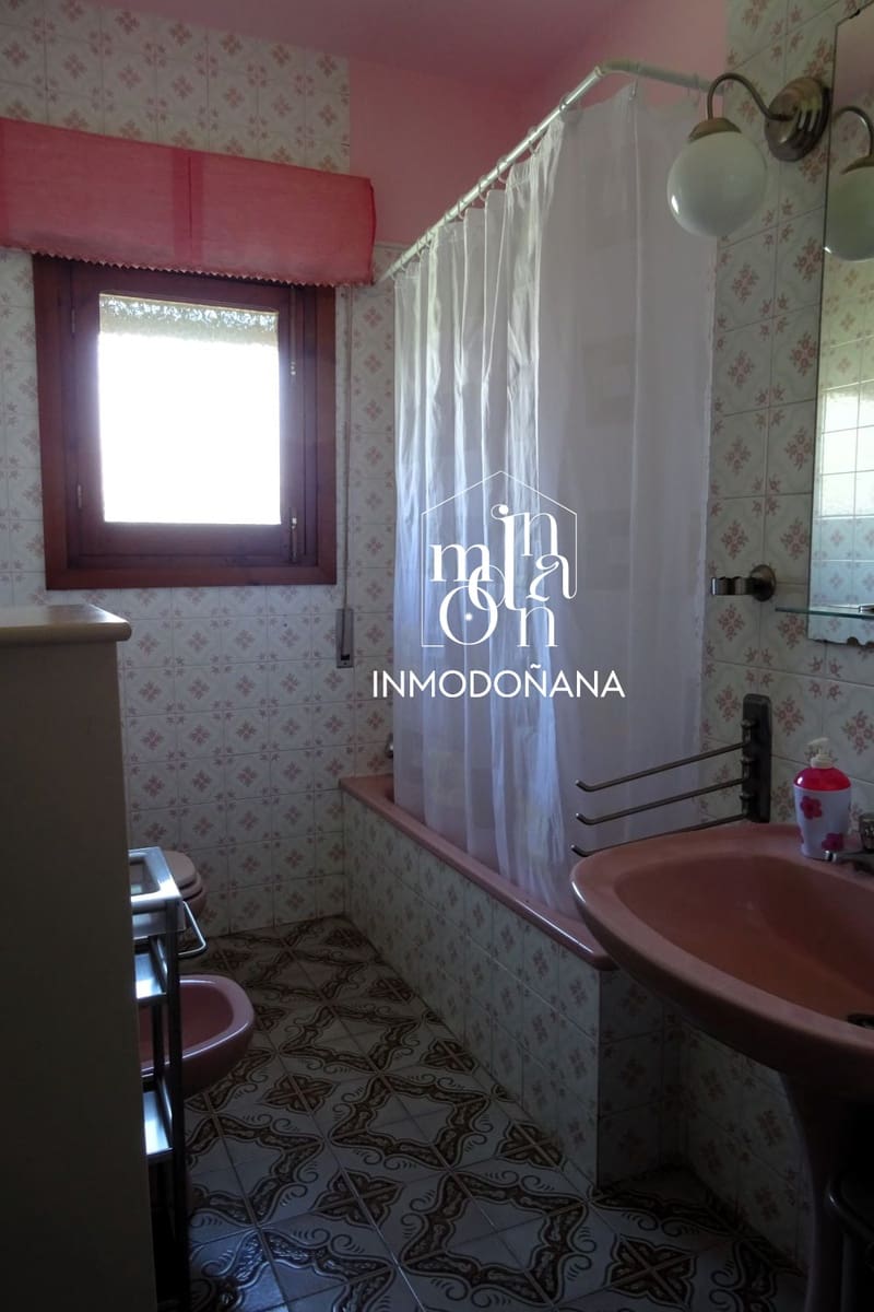 5 soveværelse Villa til salg i Matalascanas - € 384.000 (Ref: 9622820)