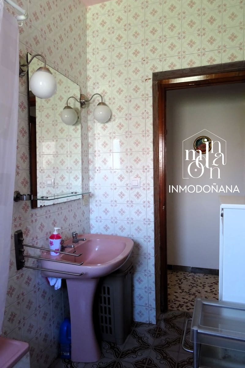 5 soveværelse Villa til salg i Matalascanas - € 384.000 (Ref: 9622820)