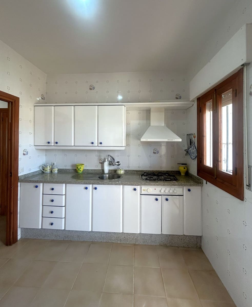 3 bedroom Villa for sale in Matalascanas - € 311,000 (Ref: 9622824)