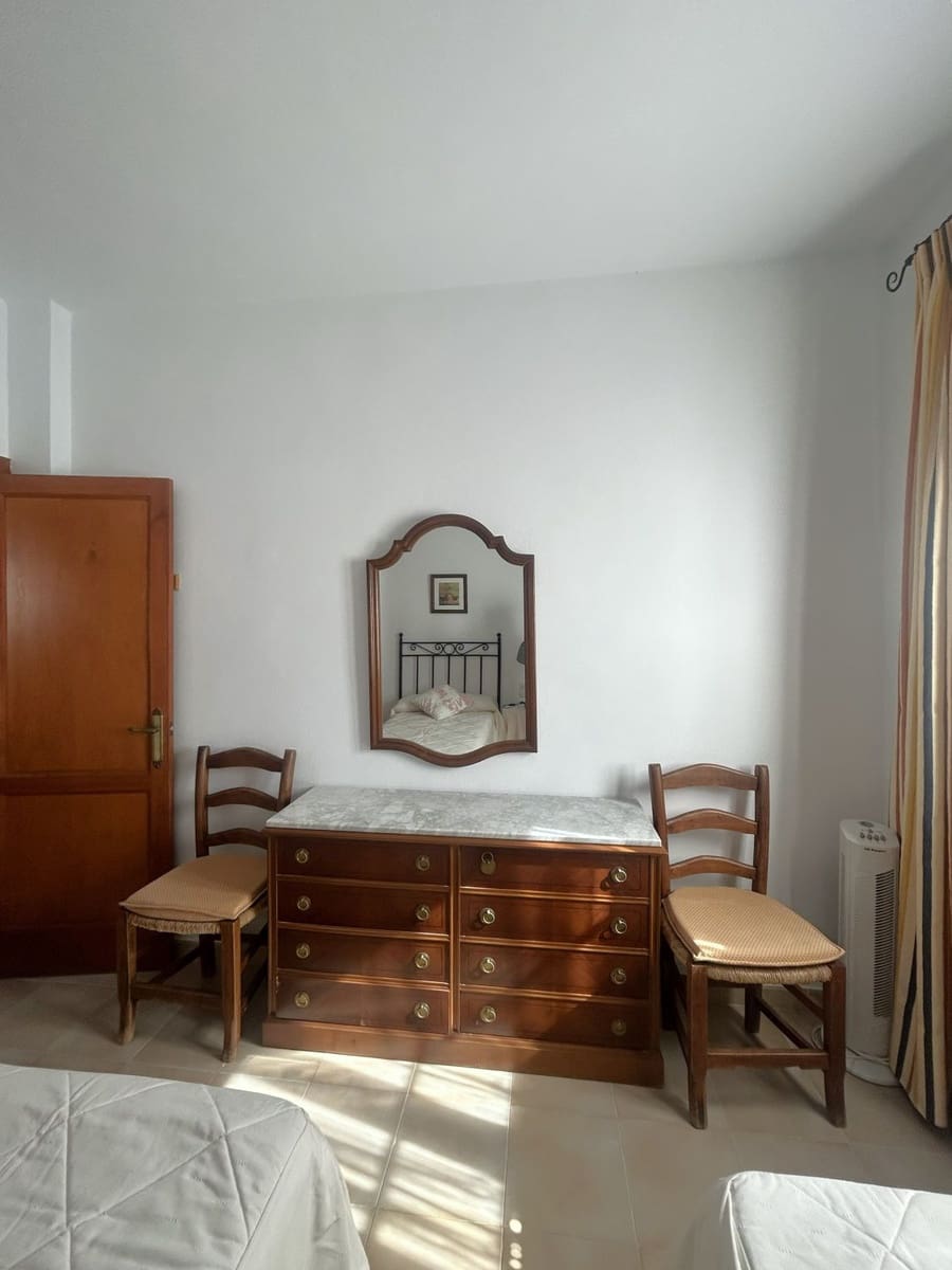 3 bedroom Villa for sale in Matalascanas - € 311,000 (Ref: 9622824)