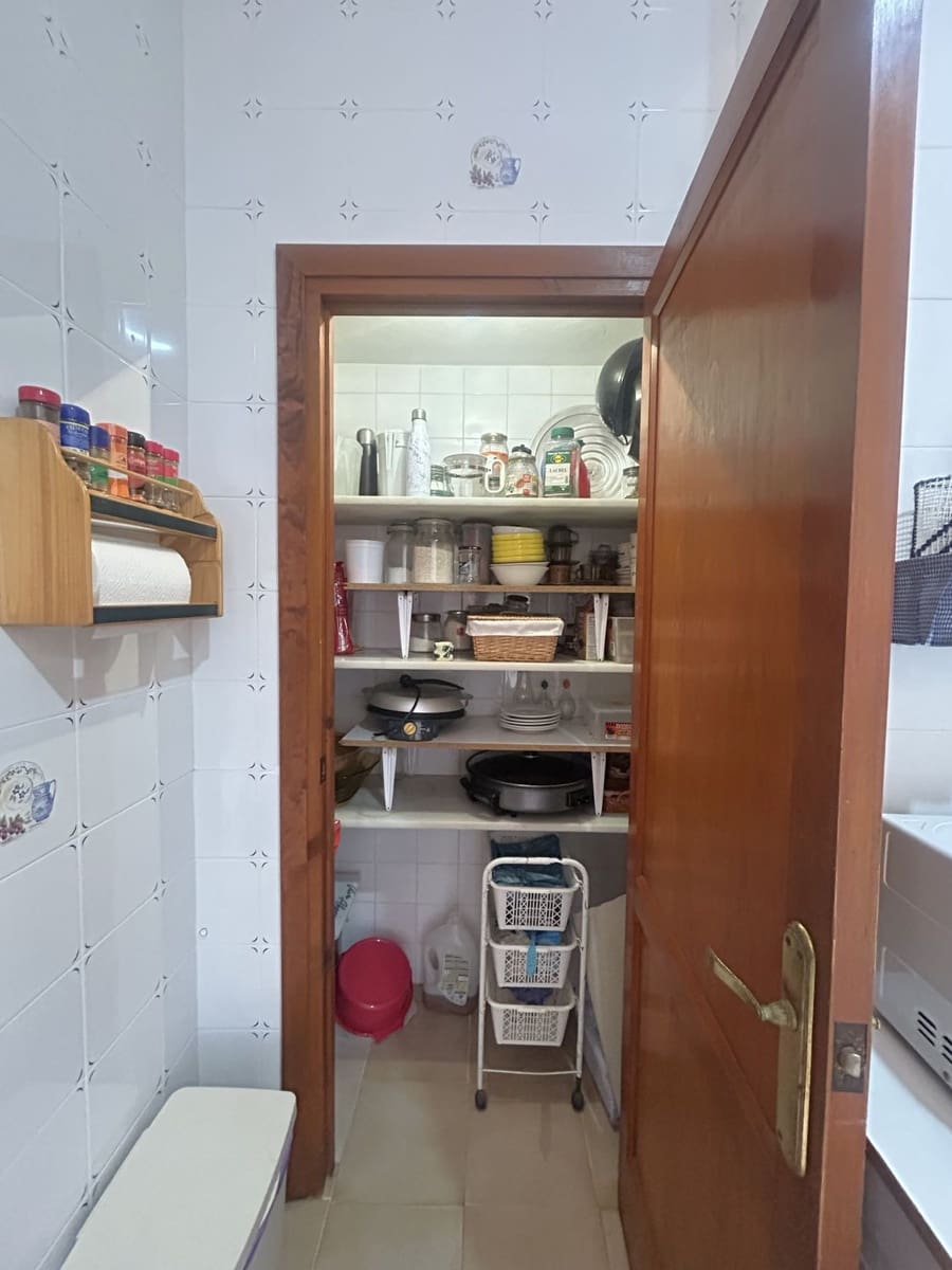 3 bedroom Villa for sale in Matalascanas - € 311,000 (Ref: 9622824)