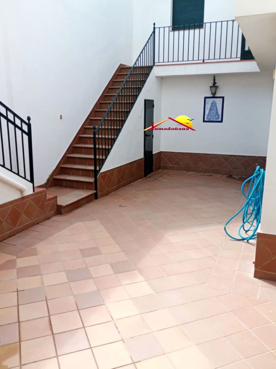 Casa de 12 habitaciones en El Rocío en venta - 900.000 € (Ref: 9622834)