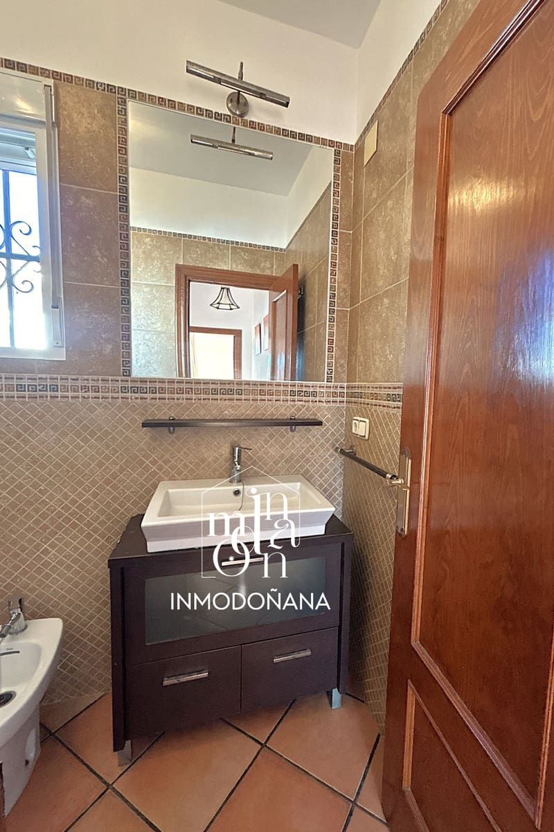 7 soveværelse Byhus til salg i Matalascanas - € 379.000 (Ref: 9622835)