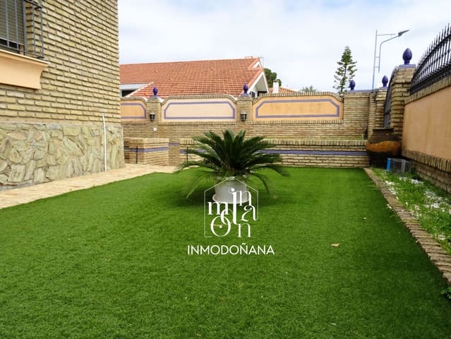 5 quarto Casa em Banda para venda em Matalascañas, Almonte - 550 000 € (Ref: 9622836)