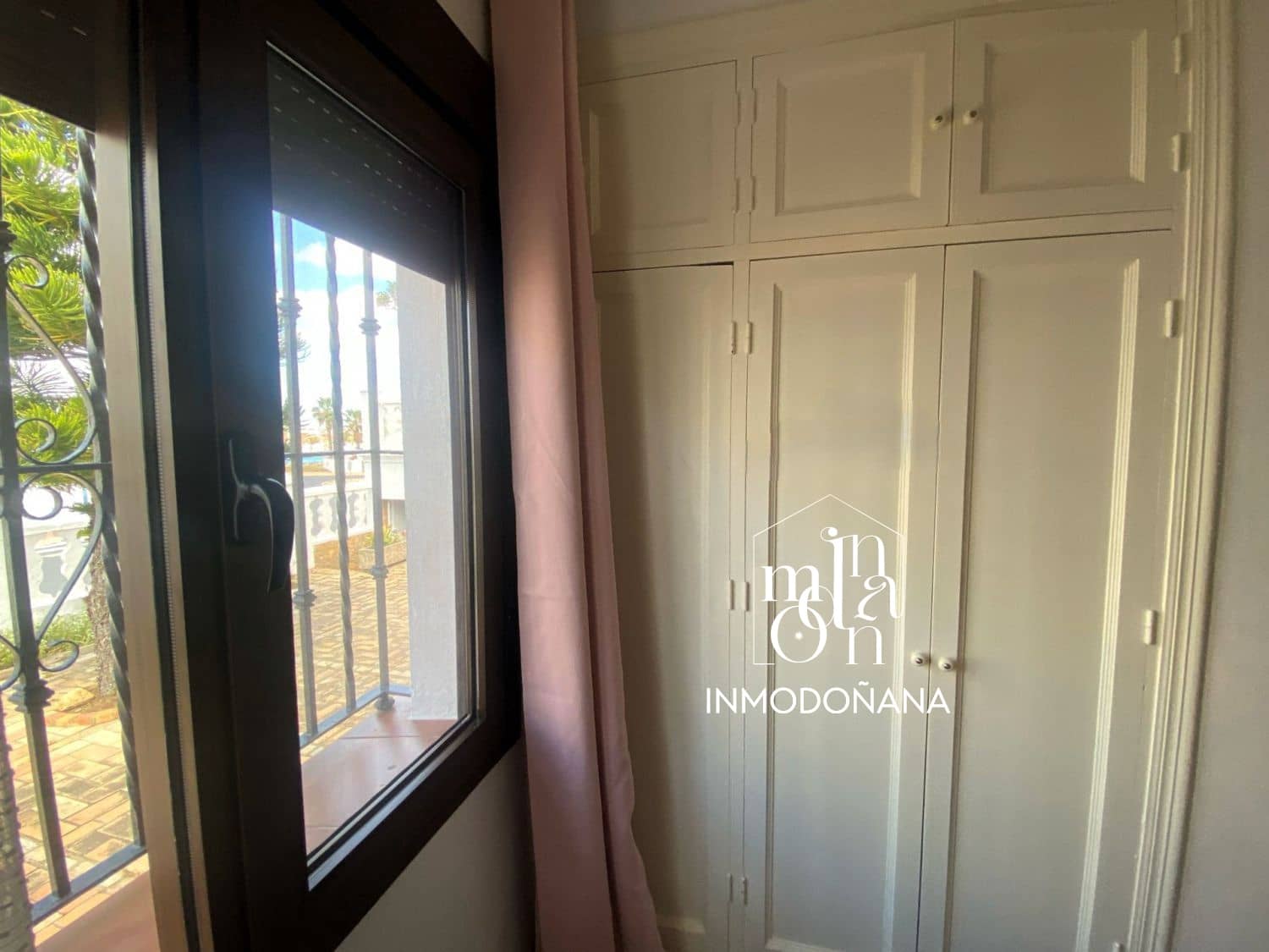 3 soveværelse Semi-Rækkehus til salg i Matalascanas med garage - € 469.000 (Ref: 9622837)