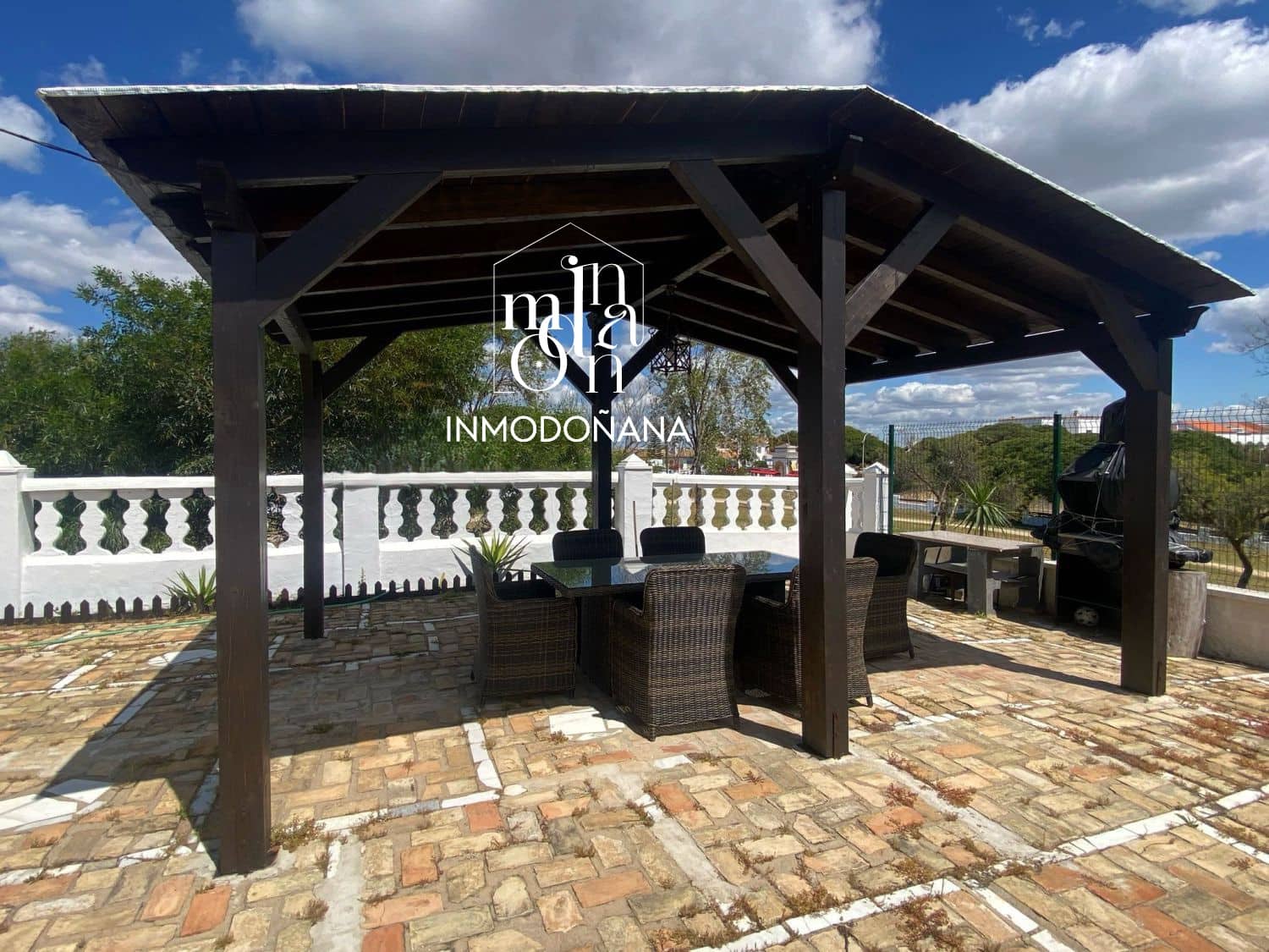 3 soveværelse Semi-Rækkehus til salg i Matalascanas med garage - € 469.000 (Ref: 9622837)