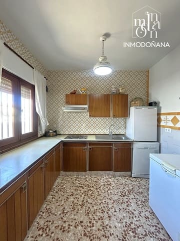 4 soveværelse Villa til salg i Matalascañas, Almonte - € 351.000 (Ref: 9622839)