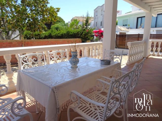 4 soveværelse Villa til salg i Matalascañas, Almonte - € 351.000 (Ref: 9622839)