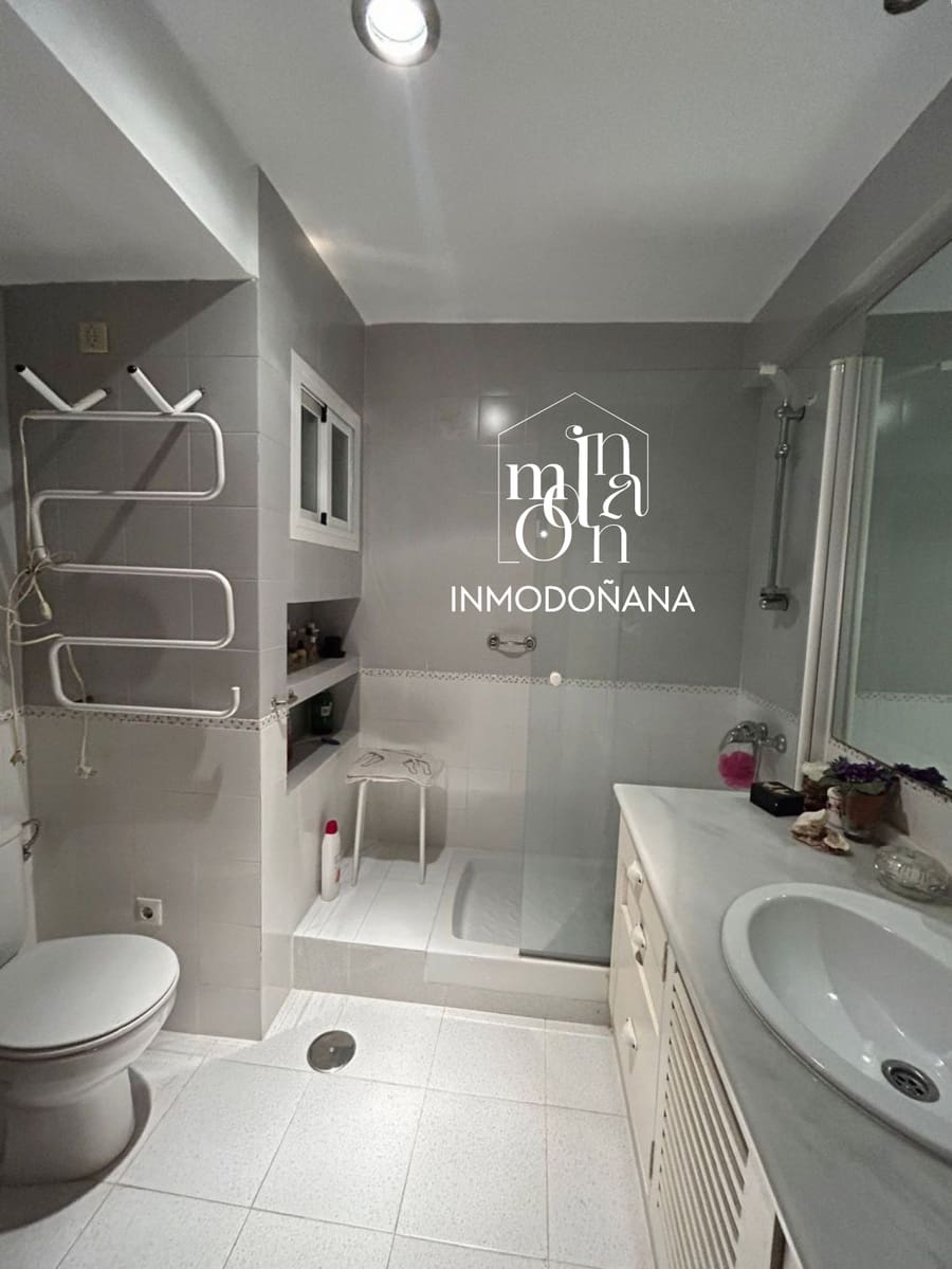 4 bedroom Flat for sale in Matalascanas - € 220,000 (Ref: 9622842)