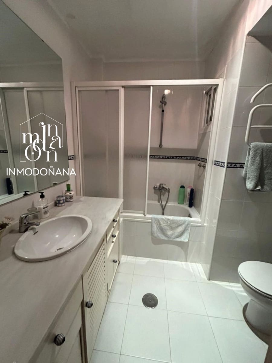 4 bedroom Flat for sale in Matalascanas - € 220,000 (Ref: 9622842)