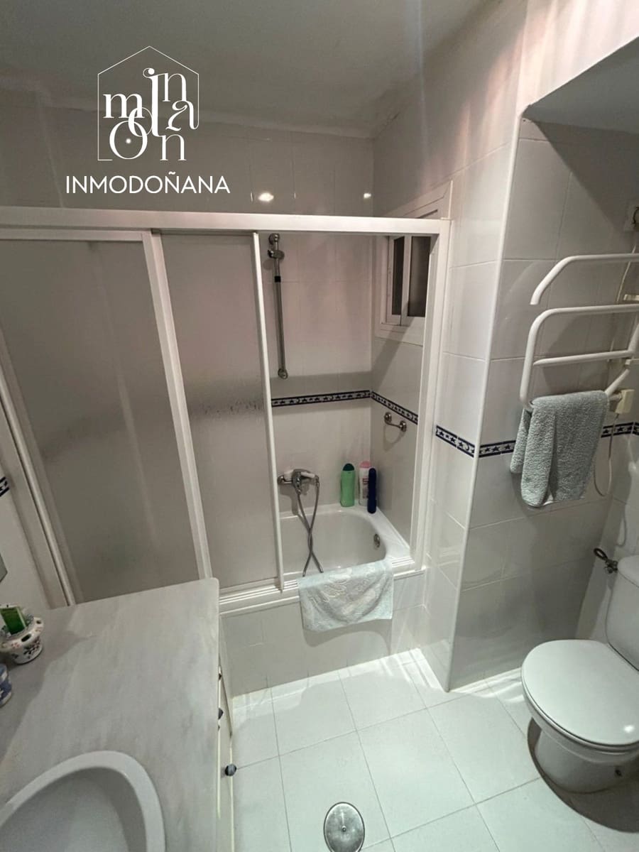 4 bedroom Flat for sale in Matalascanas - € 220,000 (Ref: 9622842)