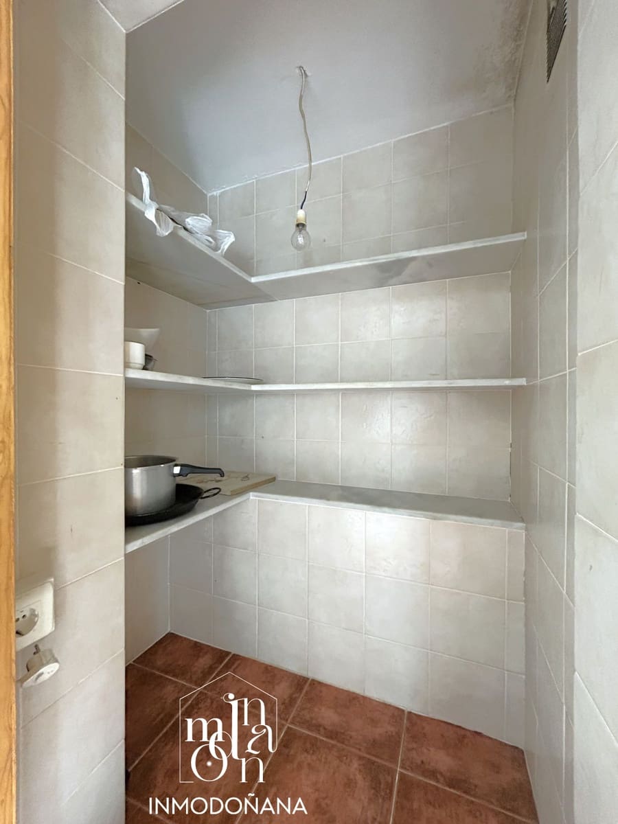 4 bedroom Flat for sale in Matalascanas - € 160,000 (Ref: 9704866)