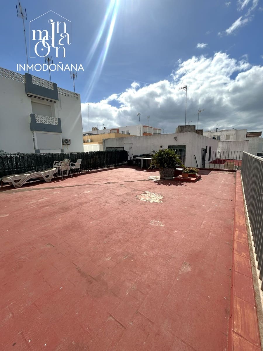 4 bedroom Flat for sale in Matalascanas - € 160,000 (Ref: 9704866)